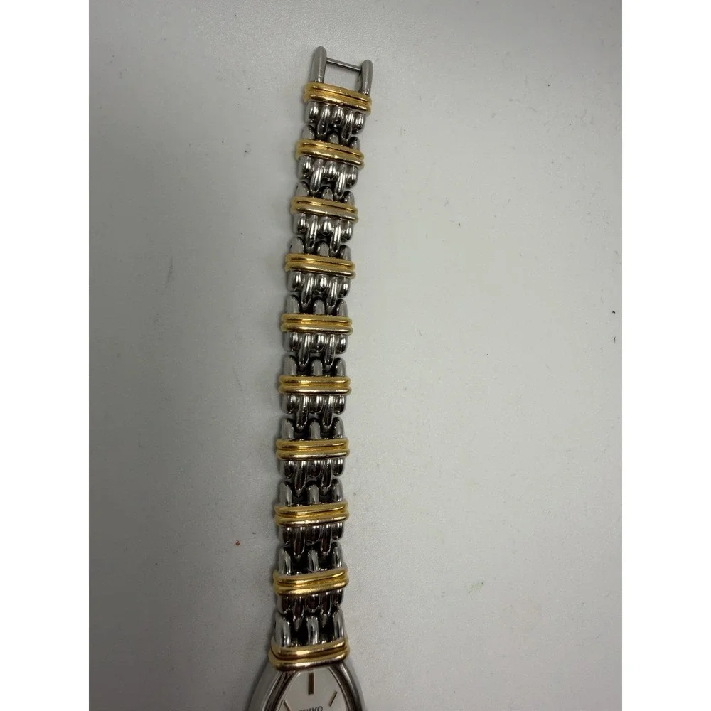 Seiko 1N00-6G60 New Battery Ladies Watch 18MM 8